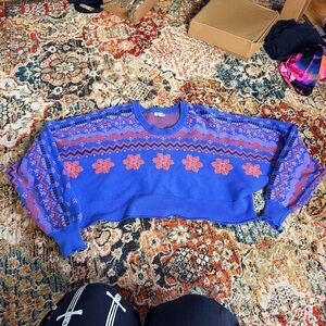 Free people cropped ski top (knit but not heavy)